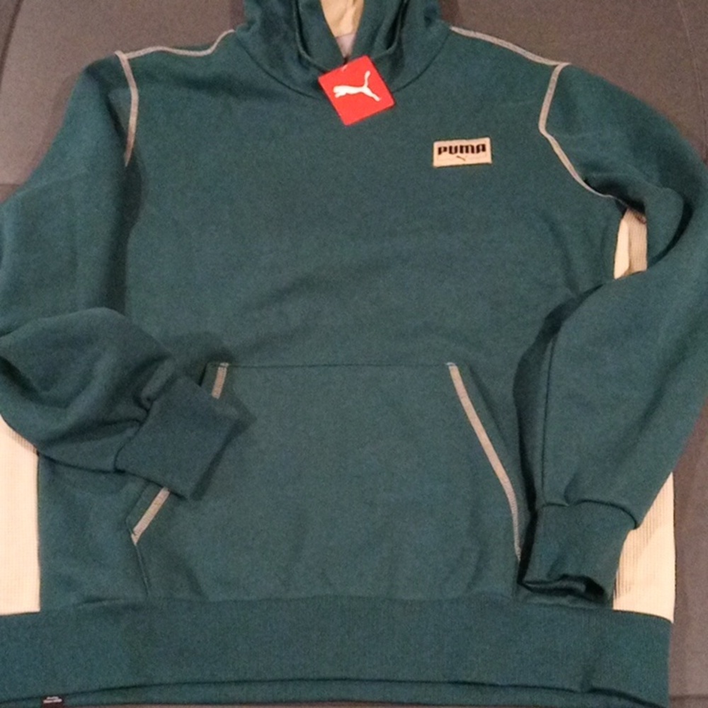 Brand new men's puma hoodie